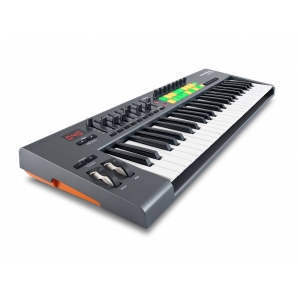 MIDI-клавиатура Novation Launchkey 49