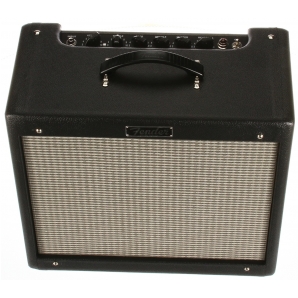 Гитарный комбик Fender Blues Junior III