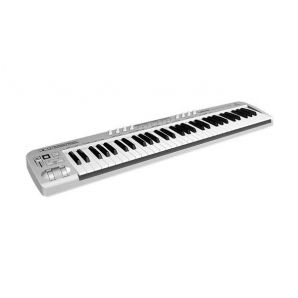 MIDI-клавиатура с аудиоинтерфейсом Behringer U-Control UMX-61