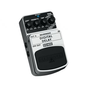 Педаль эффектов Behringer DR 400 Digital Reverb/Delay