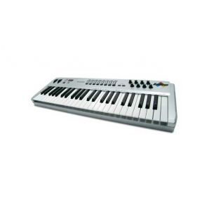 MIDI-клавиатура M-Audio Radium 49 USB MIDI Keyboard
