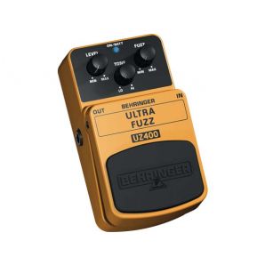 Педаль эффектов Behringer UZ 400 Ultra Fuzz